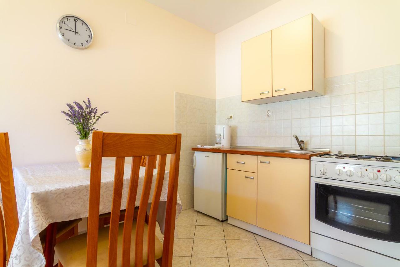 Apartman Haus Maja Banjol Kültér fotó